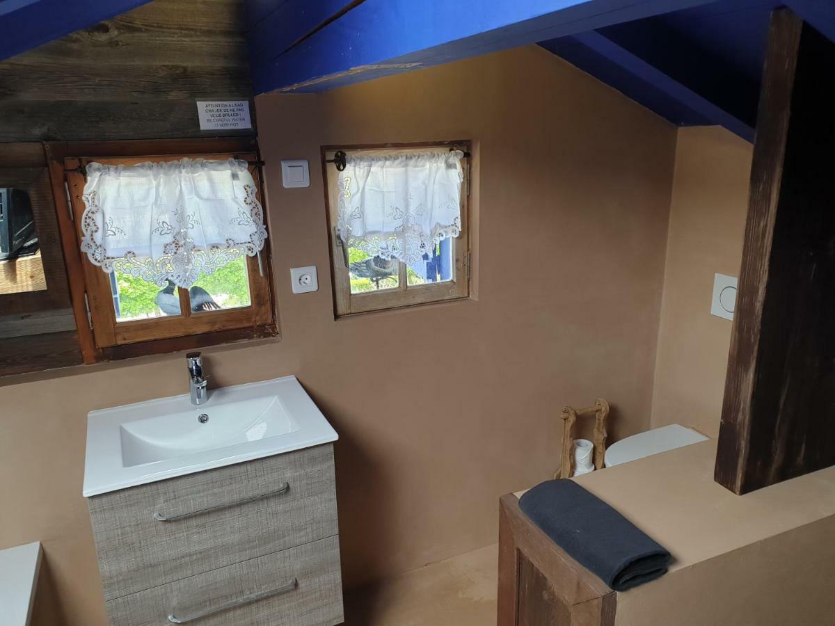 Micro-Lodge, Le Petit Nid D'Amour Montriond Exterior photo